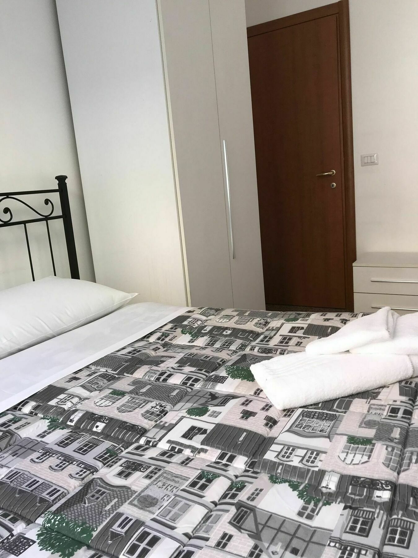 Loreto Elite Milano Luaran gambar