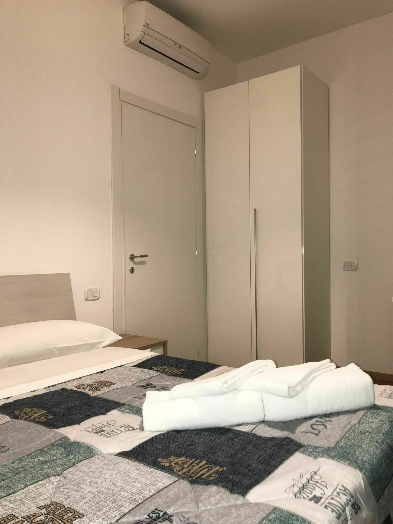 Loreto Elite Milano Luaran gambar